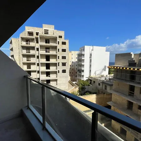 Blue Skies Family With Terrace Appartement San Pawl il-Baħar