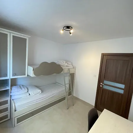 Blue Skies Family With Terrace Apartamento *